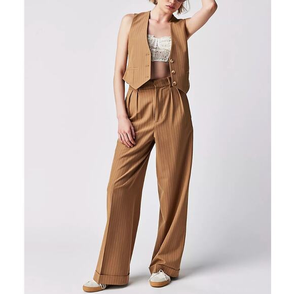 Free People Ronny Kobo Foxy Kia Nomad Set - Picture 5 of 5